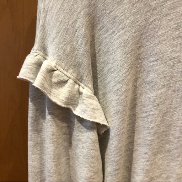 Monrow light weight sweater 70 rayon 27 cotton 3 spandex - Picture 4 of 7